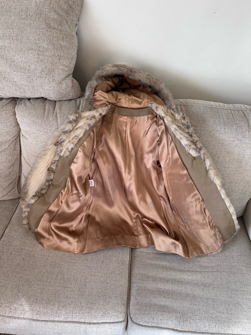 Vintage Faux Fur Coat Hooded Brown Tan Women’s S Toggle Jacket - Picture 5 of 11